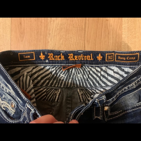 Women’s Rock Revivals - Picture 2 of 3